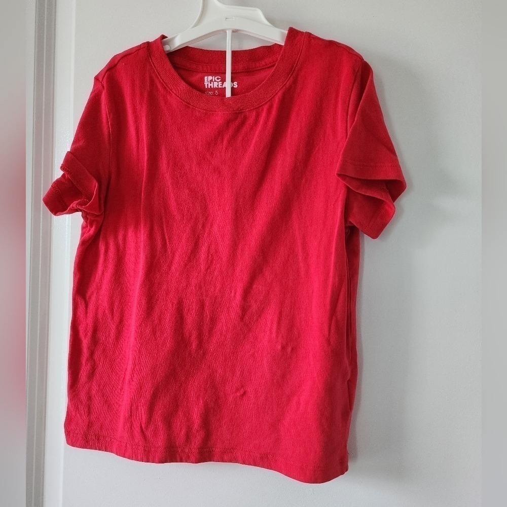 Kid's sz 5 Red Short Sleeve Crew Neck Solid Cotton T-Shirt School Patriotic